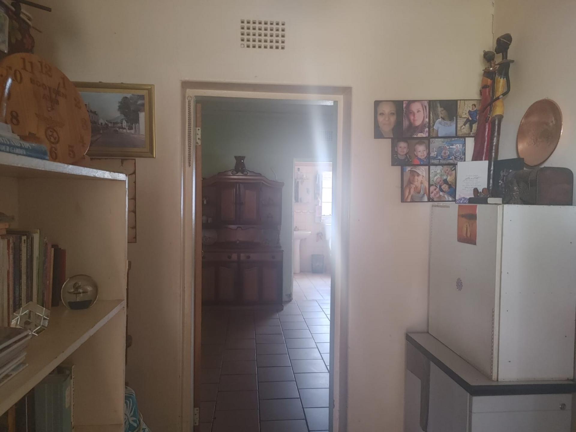  of property in Kookrus