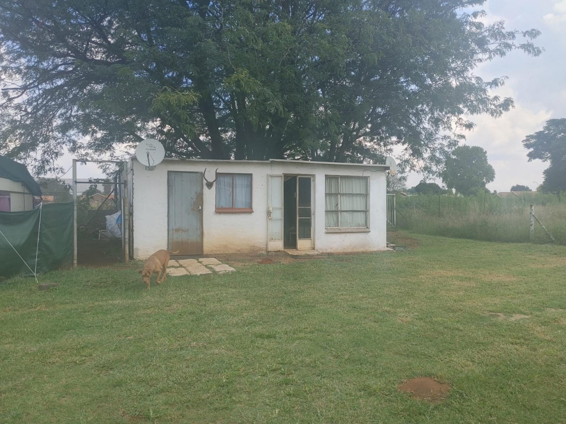  of property in Kookrus