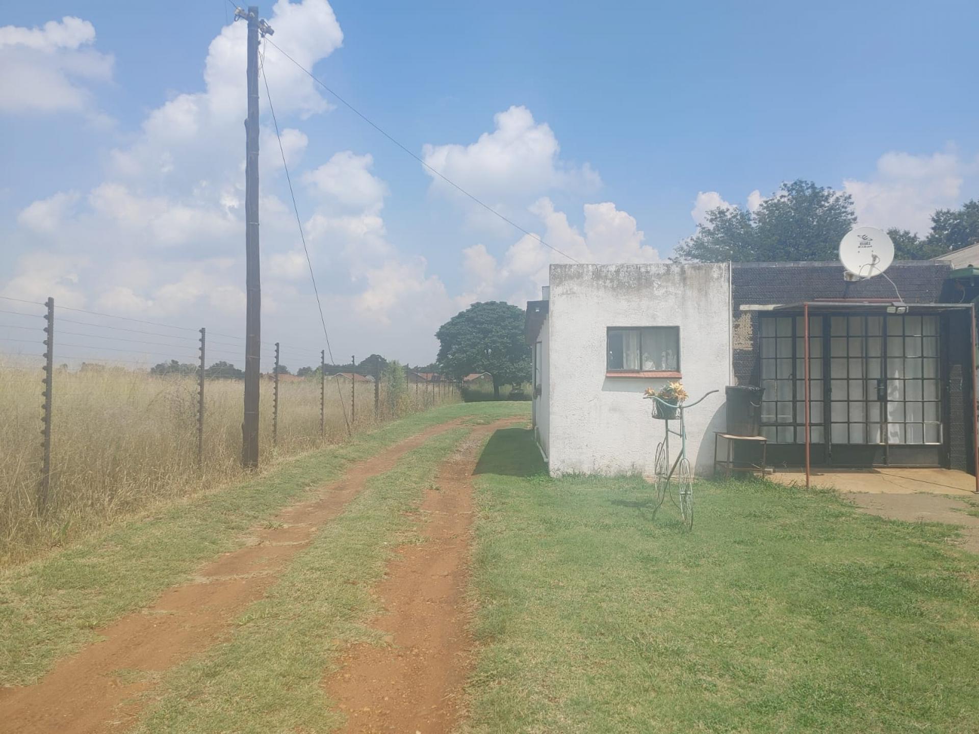  of property in Kookrus