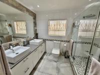  of property in Helderkruin