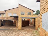  of property in Roodekrans