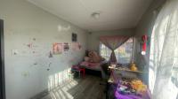 Bed Room 1 of property in Eldoraigne