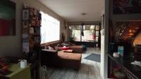 Lounges - 36 square meters of property in Eldoraigne