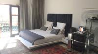 Bed Room 1 of property in Northcliff