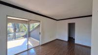 Main Bedroom - 41 square meters of property in Wilropark