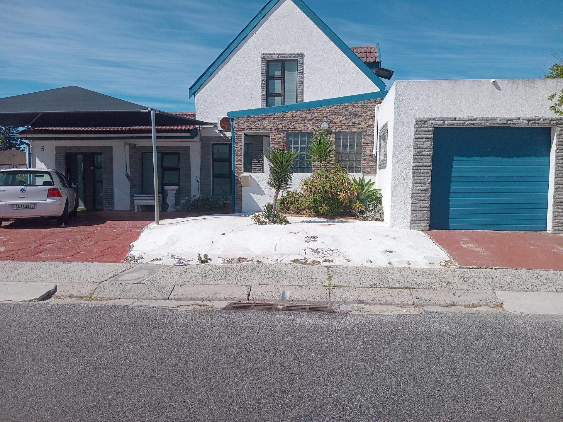  of property in Strandfontein