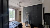 Main Bedroom - 21 square meters of property in Helderkruin