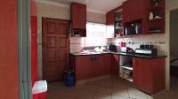Kitchen - 7 square meters of property in Lotus Gardens