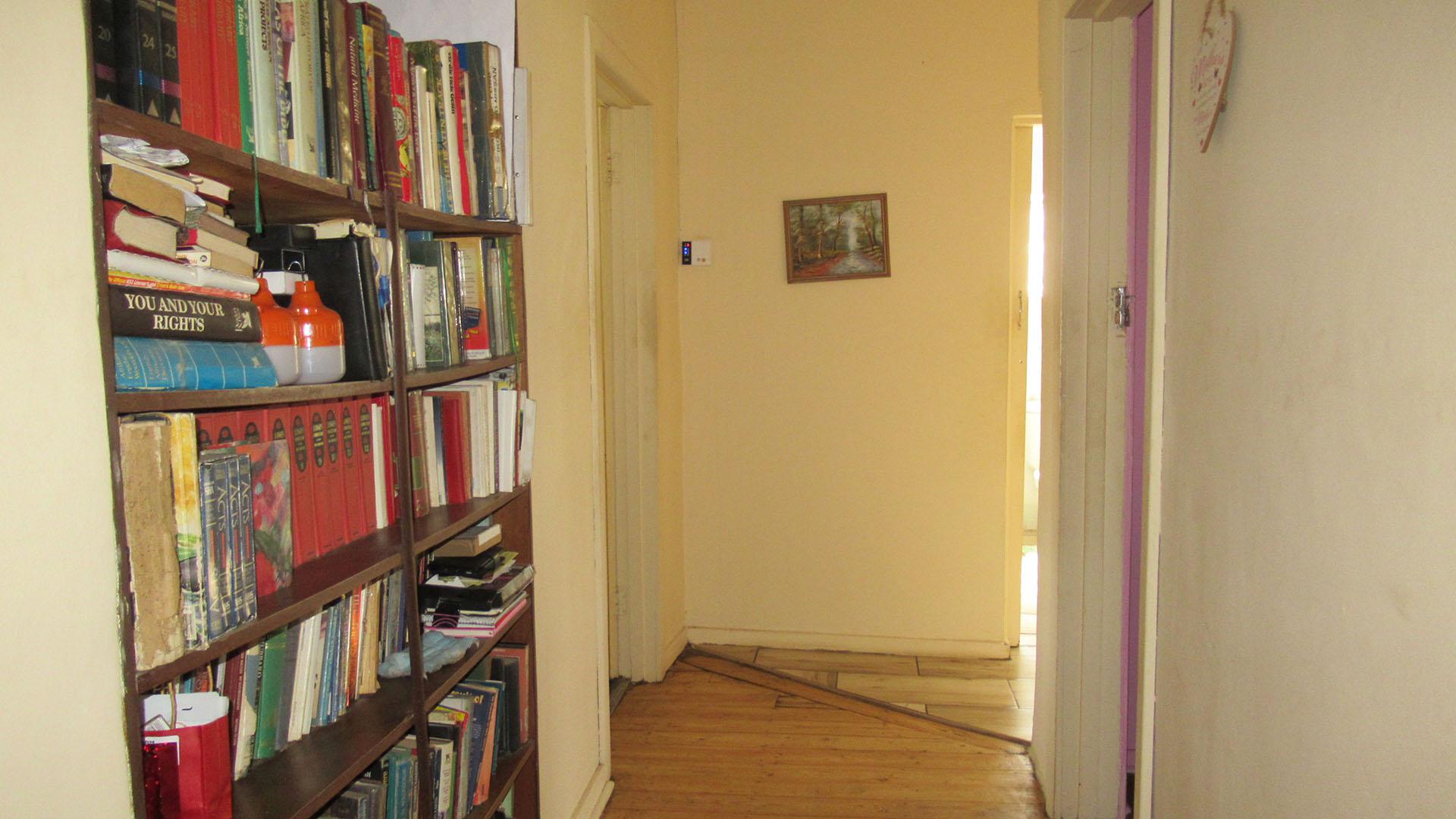 Spaces - 9 square meters of property in Newlands - JHB