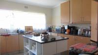 Kitchen - 18 square meters of property in Newlands - JHB