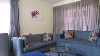 Lounges - 14 square meters of property in Protea Glen