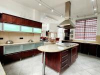  of property in La Lucia