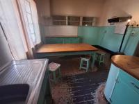  of property in Laversburg