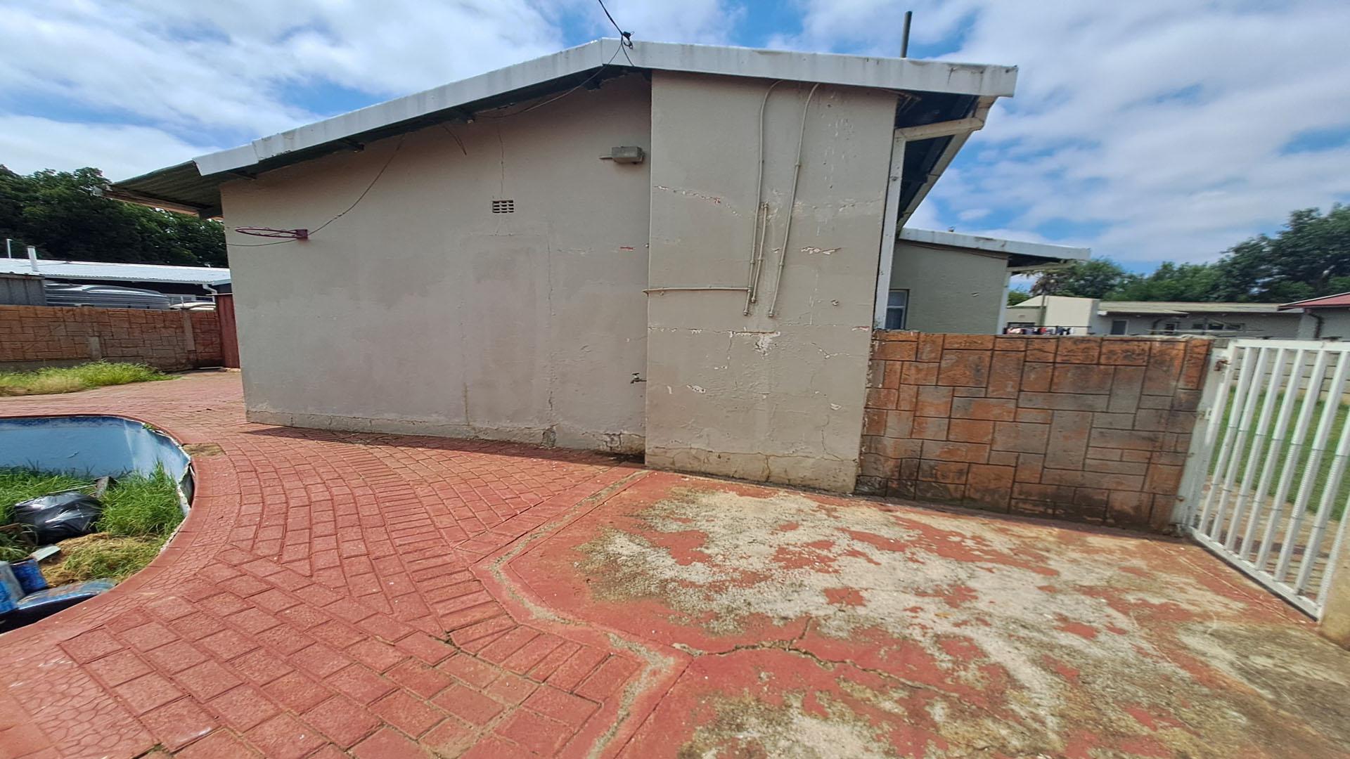 Spaces of property in Sasolburg