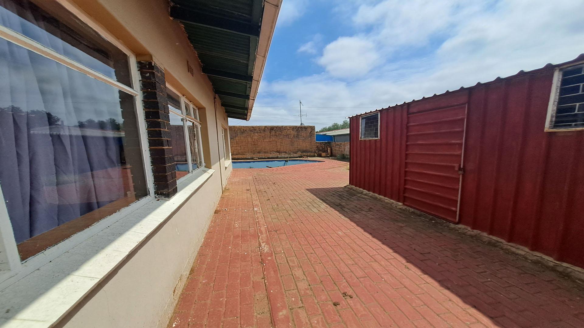 Spaces of property in Sasolburg