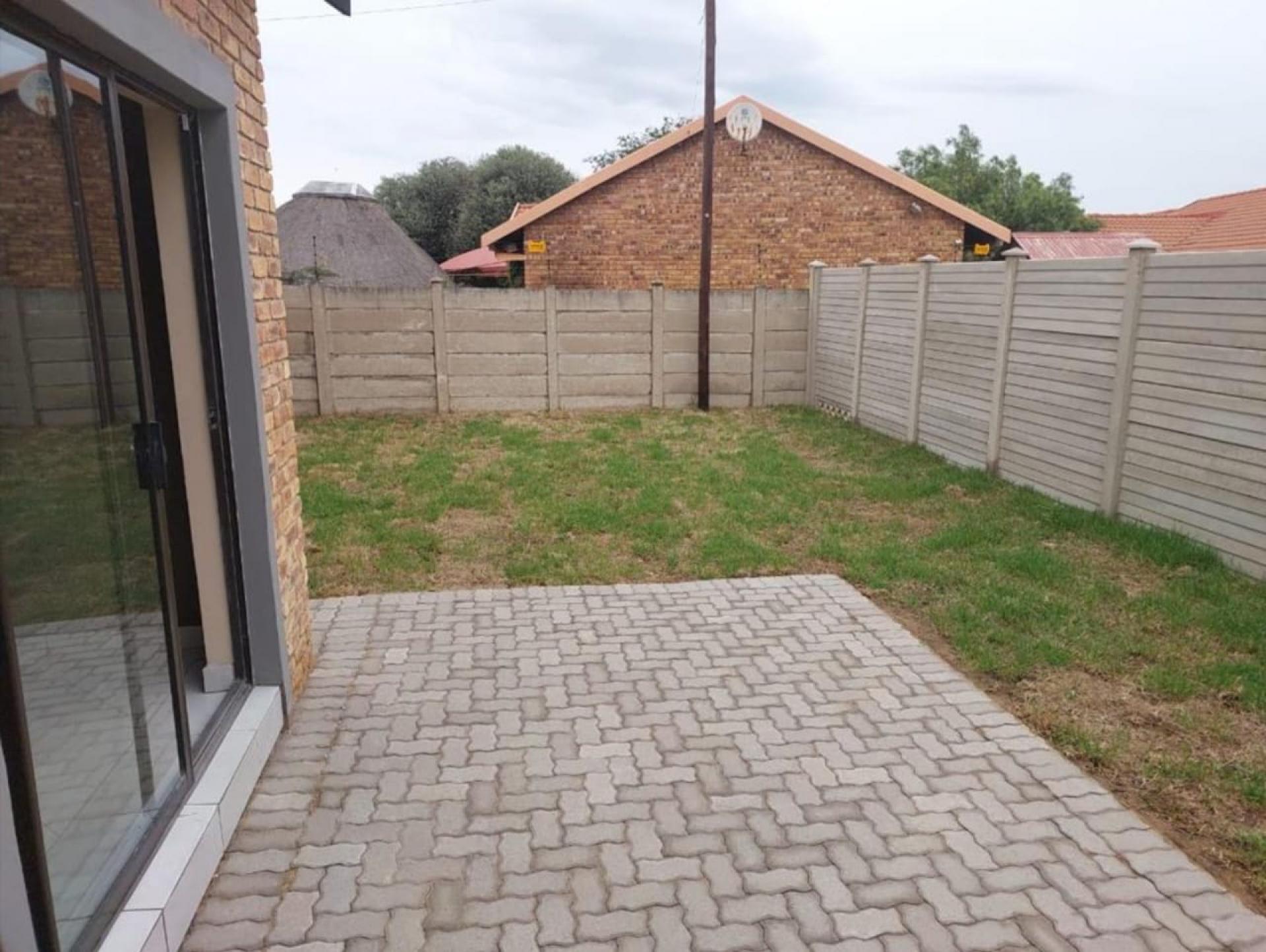  of property in Riversdale