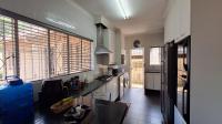 Kitchen - 16 square meters of property in Randpark Ridge