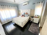  of property in Montclair (Dbn)