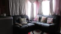 Lounges - 12 square meters of property in Protea Glen