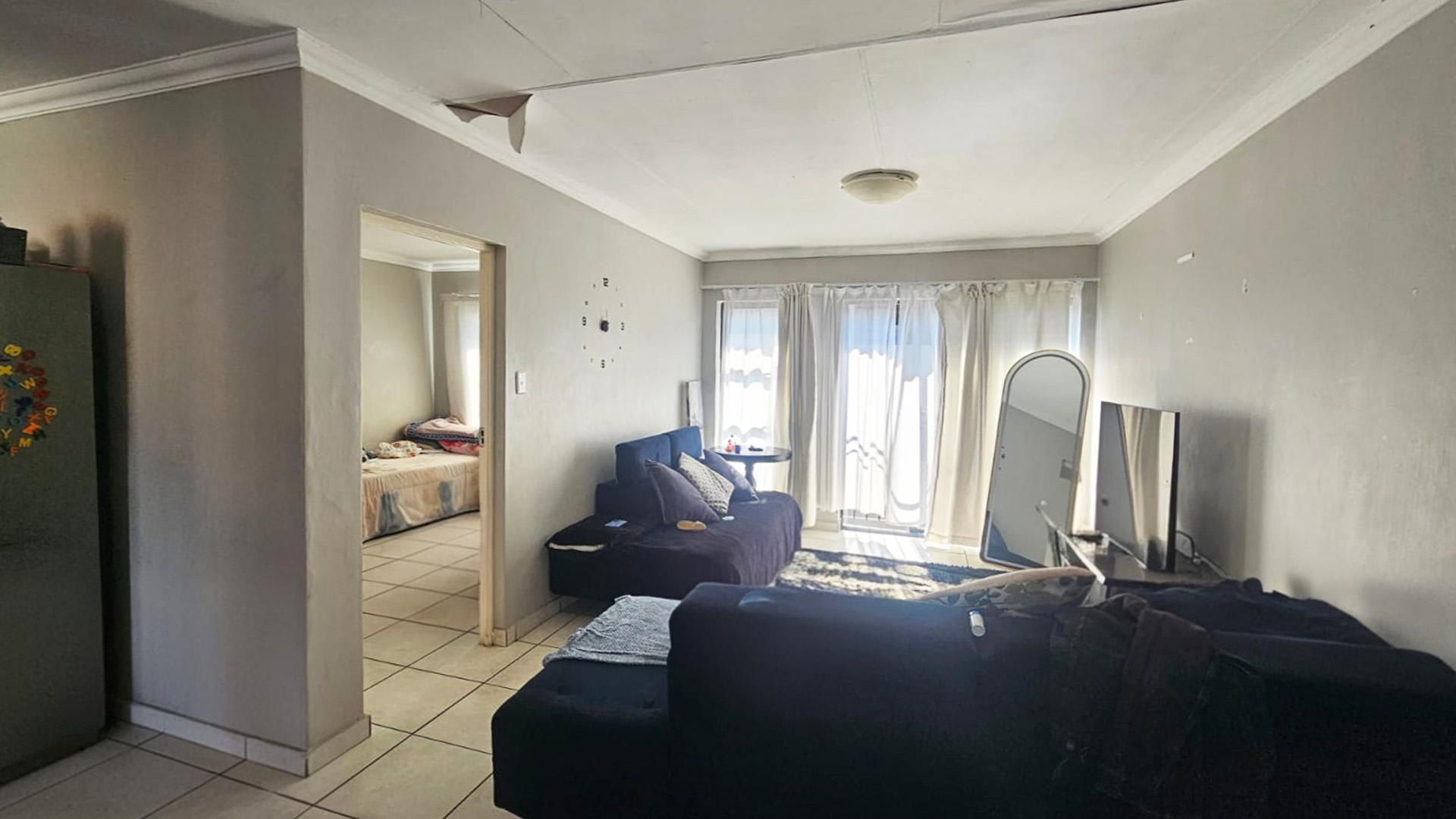 Lounges of property in Burgersfort