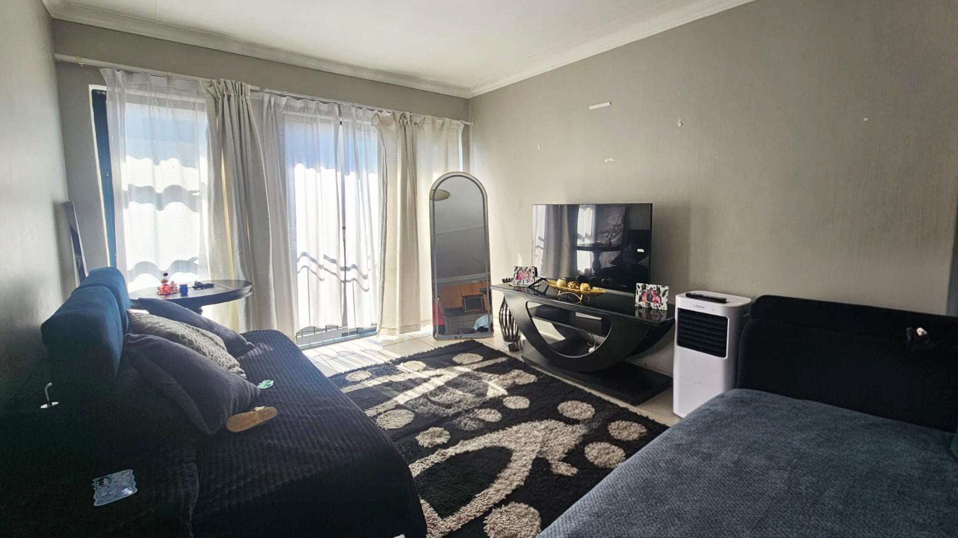 Lounges of property in Burgersfort