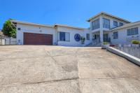  of property in Umkomaas