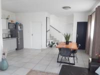  of property in Thatchfield