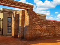 3 Bedroom 2 Bathroom House for Sale for sale in Protea Glen
