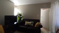Lounges - 11 square meters of property in Erand Gardens