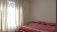 Bed Room 1 - 14 square meters of property in Protea Glen