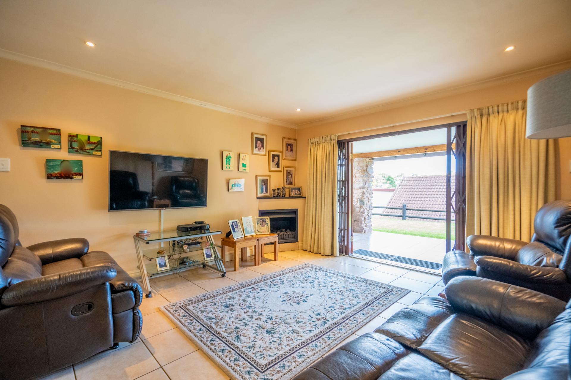  of property in Bothas Hill 