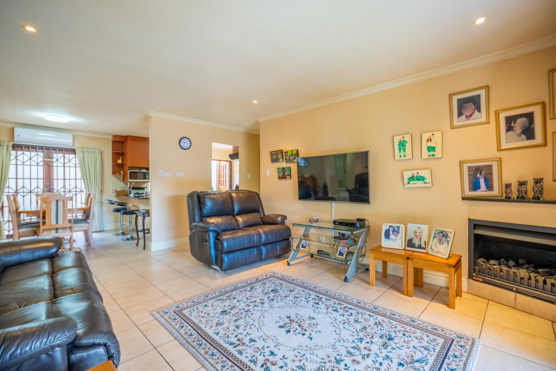  of property in Bothas Hill 