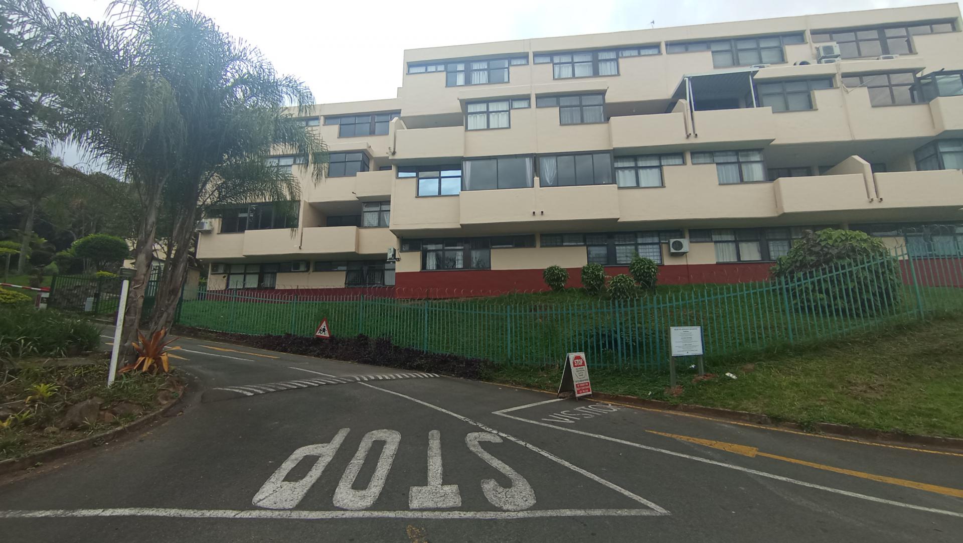 Front View of property in Pinetown 
