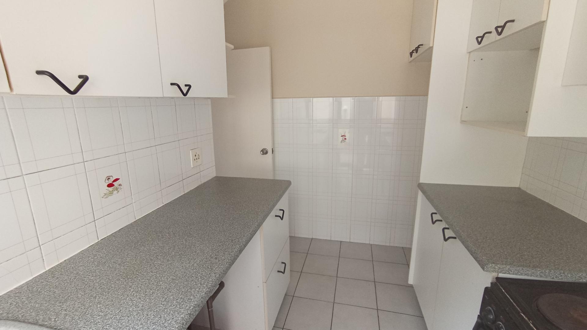 Kitchen - 51 square meters of property in Pinetown 