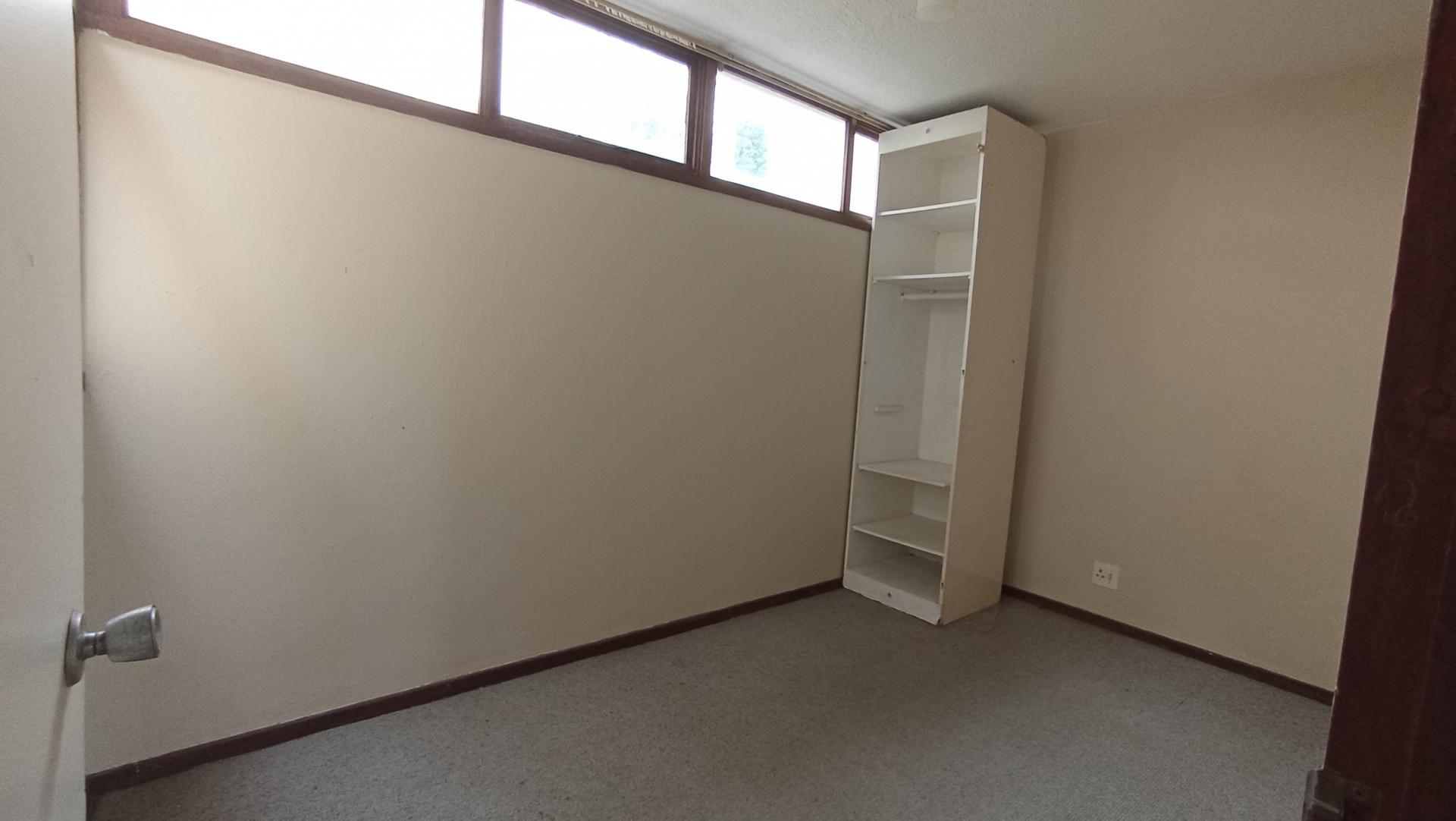 Bed Room 1 - 8 square meters of property in Pinetown 