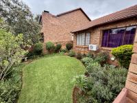  of property in Helderkruin