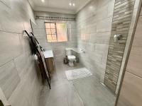  of property in Helderkruin