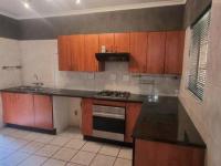  of property in Thatchfield