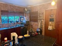  of property in Geelhoutpark