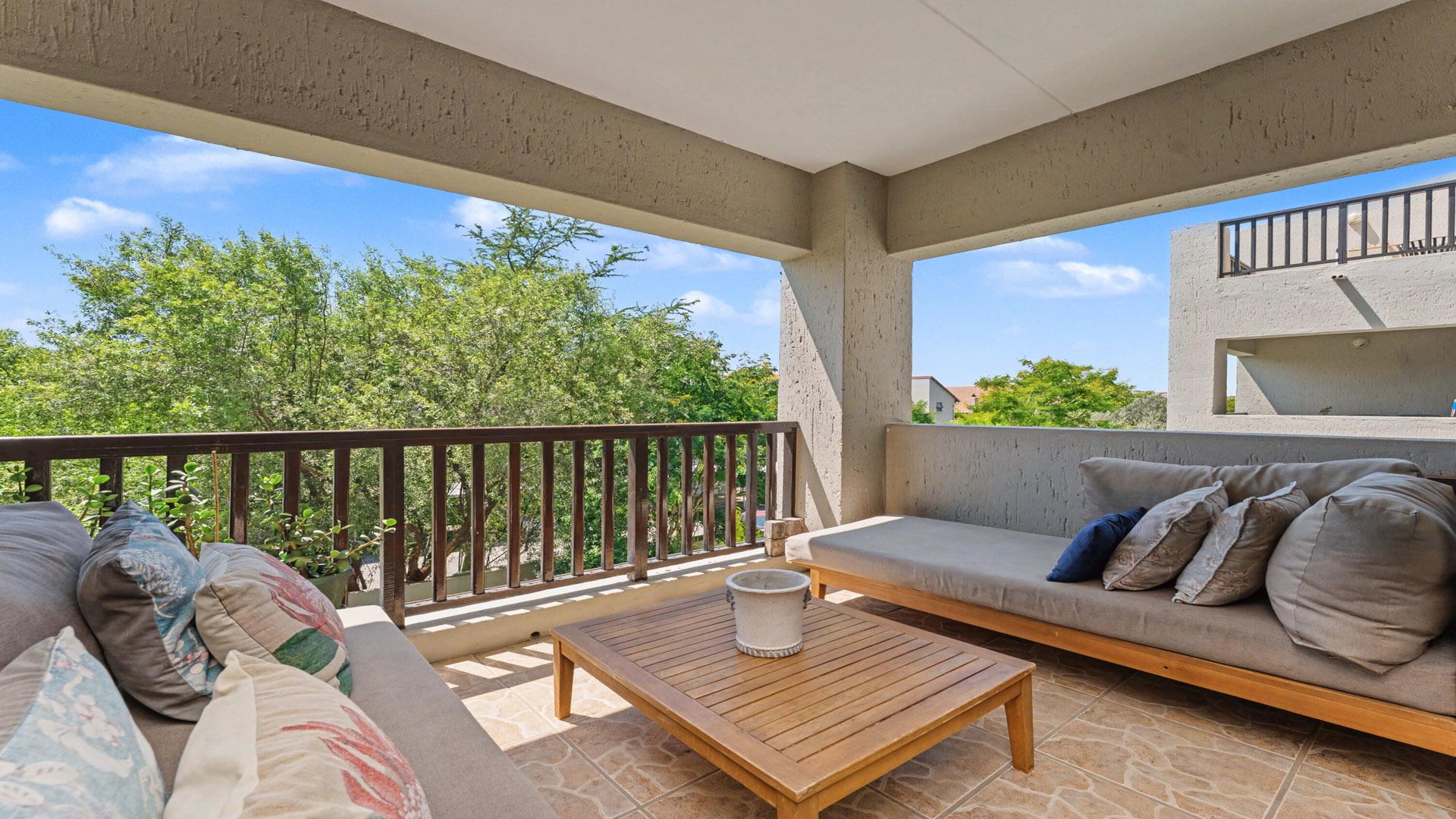 Balcony of property in Paulshof