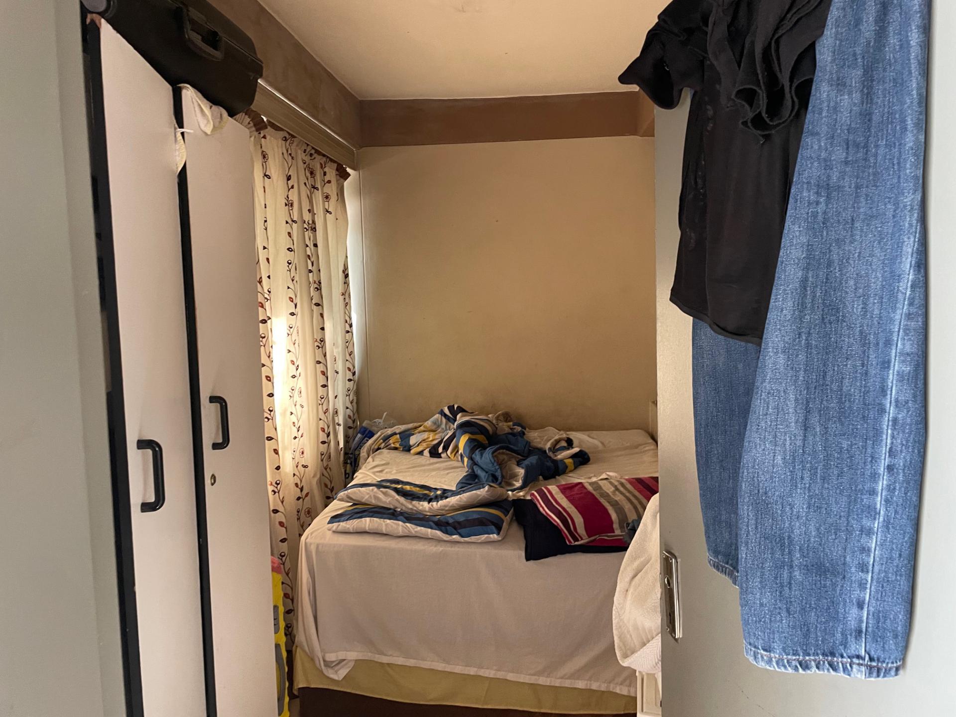  of property in Sunnyside