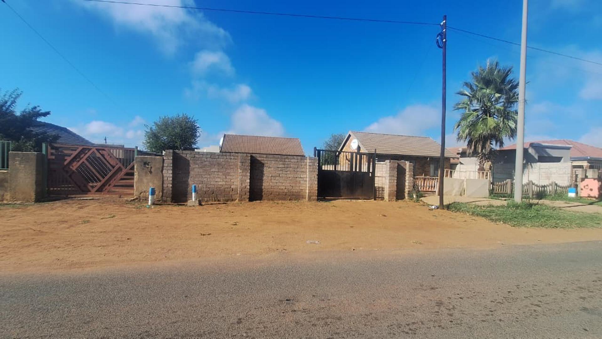 Front View of property in Finsbury