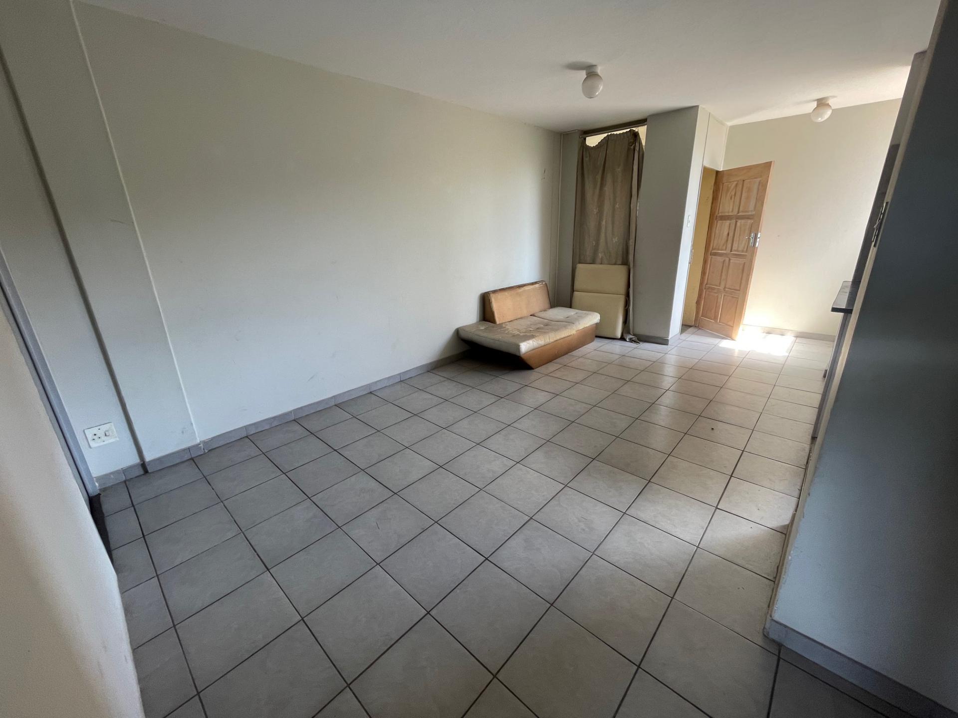  of property in Sunnyside