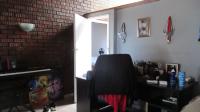 Bed Room 2 - 13 square meters of property in The Hill