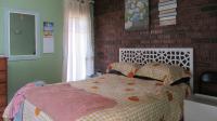 Bed Room 3 - 11 square meters of property in The Hill