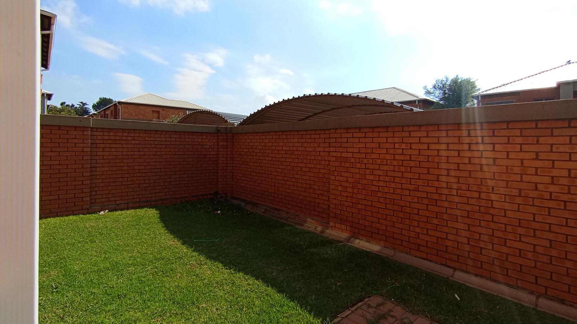 Backyard of property in Andeon