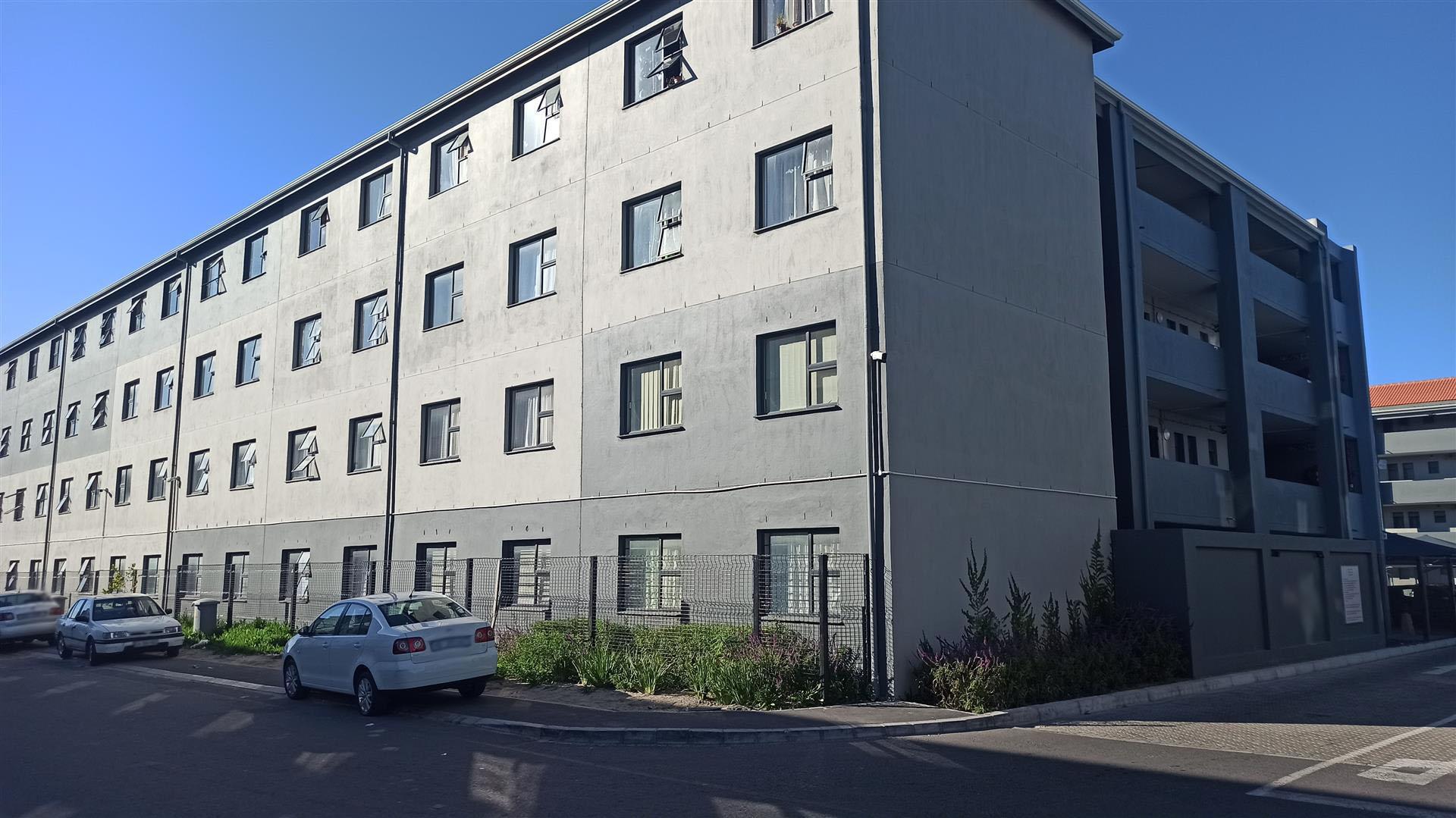 Front View of property in Belhar