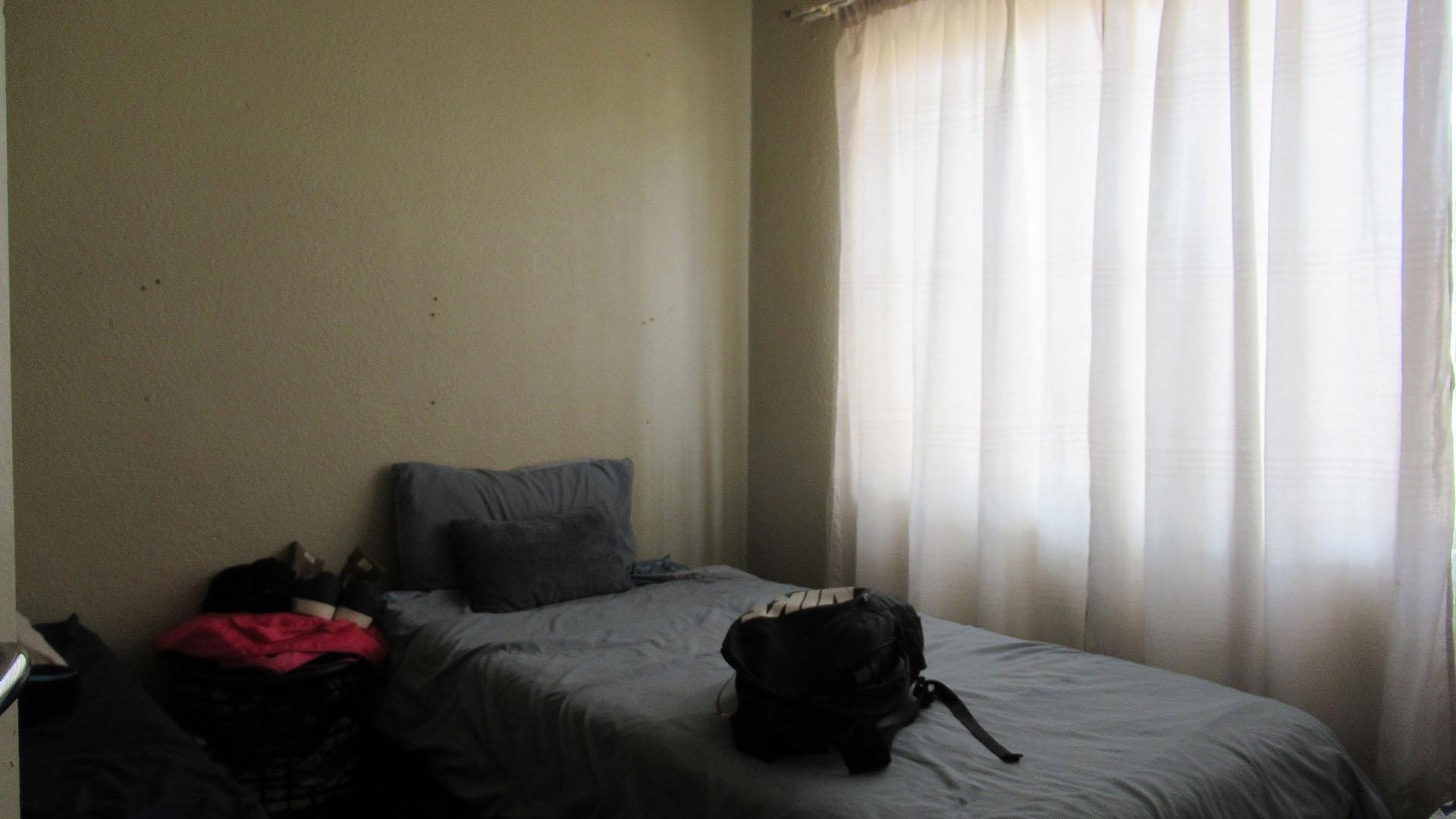 Bed Room 2 - 8 square meters of property in Groblerpark