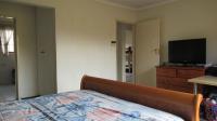 Main Bedroom - 31 square meters of property in Barbeque Downs