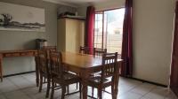 Dining Room - 13 square meters of property in Barbeque Downs